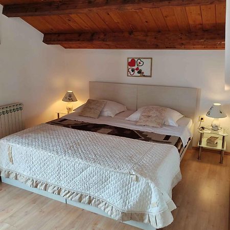 Apartment In Lovran 34848 Kültér fotó