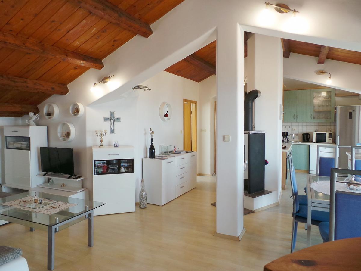 Apartment In Lovran 34848 Kültér fotó